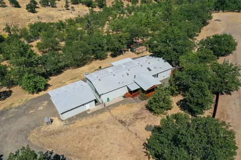 79 Regent Pl, Eagle Point, OR 97524 photo 29