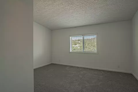 79 Regent Pl, Eagle Point, OR 97524 photo 19