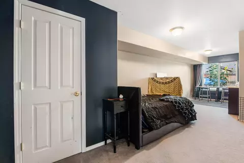 Bedroom - 20757 Crestview Ct, Bend, OR 97701 photo 3 of 5