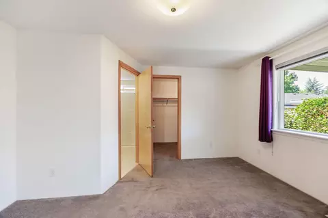 700 Alyssa Cir, Phoenix, OR 97535 photo 17
