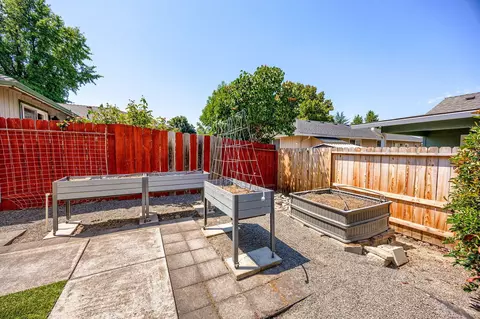 700 Alyssa Cir, Phoenix, OR 97535 photo 30