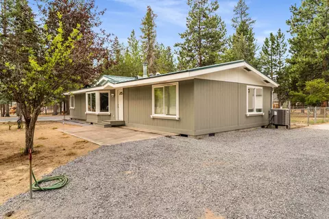 50856 Doe Loop, La Pine, OR 97739