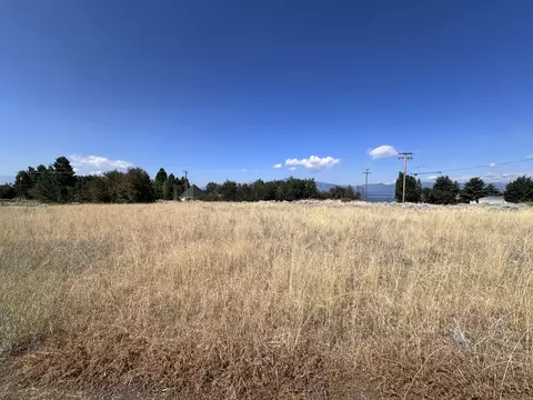 lot S 1 2 Golden Meadow Rd, Chiloquin, OR 97624