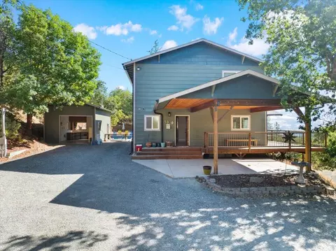 5320 Coleman Creek Rd, Medford, OR 97501