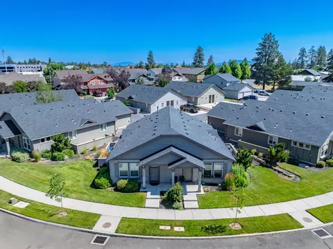 62000 NE Nates Pl, Bend, OR 97701