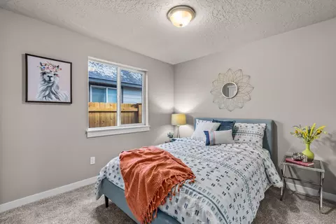 62011 Dean Swift Rd, Bend, OR 97701 photo 14