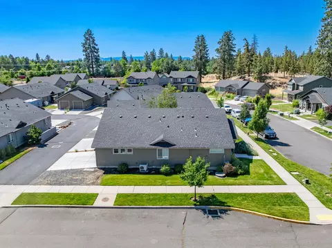 62032 NE Nates Pl, Bend, OR 97701 photo 9