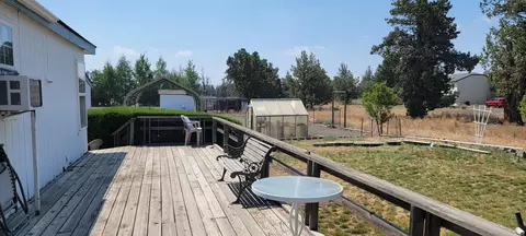 26335 Walker Rd, Bend, OR 97701 photo 5