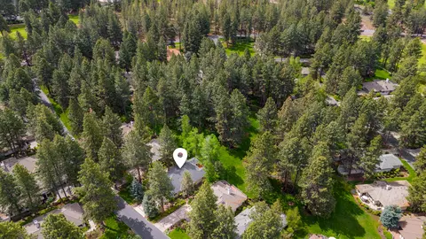 View/Area - 60836 Willow Creek Loop, Bend, OR 97702 photo 3 of 3
