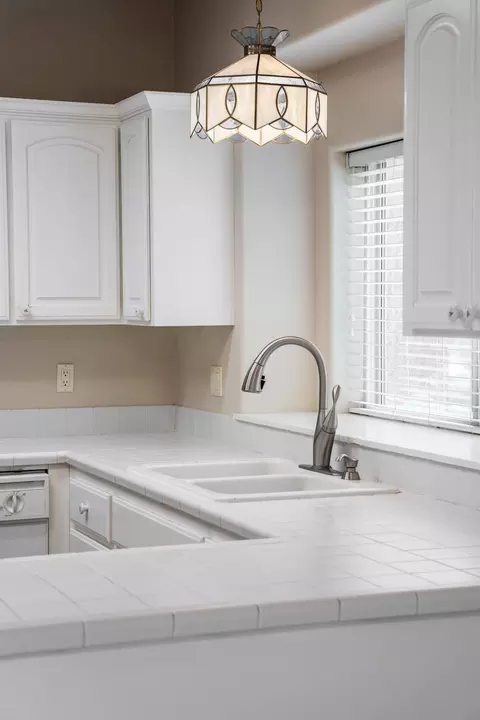 Kitchen - 60836 Willow Creek Loop, Bend, OR 97702 photo 4 of 4