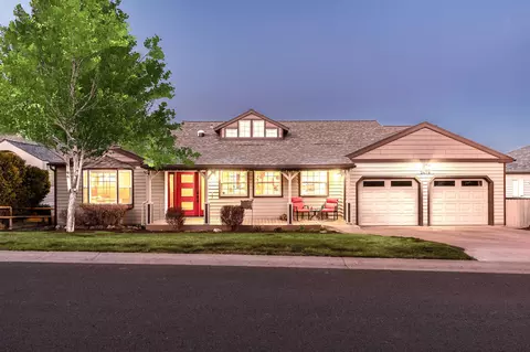 2474 SW 34 Dr, Redmond, OR 97756