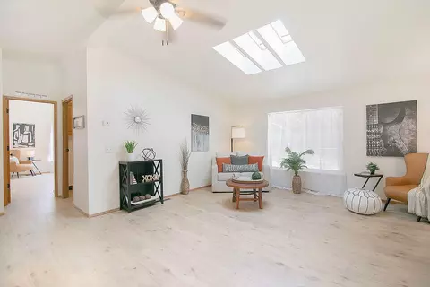 17231 Downey Rd, Bend, OR 97707 photo 5