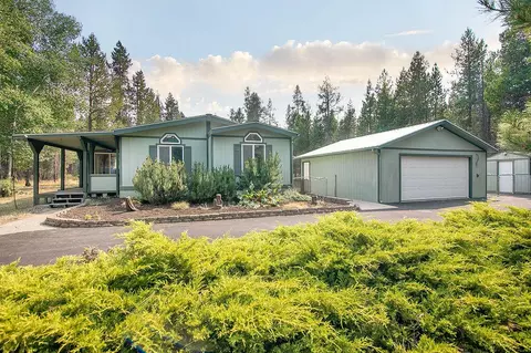 17231 Downey Rd, Bend, OR 97707