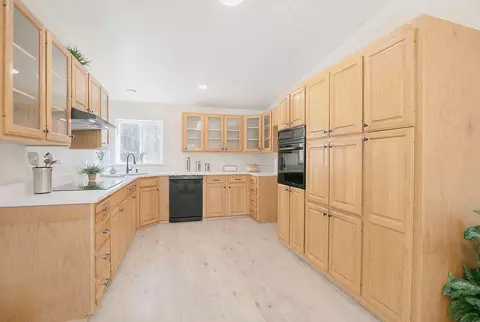 17231 Downey Rd, Bend, OR 97707 photo 9