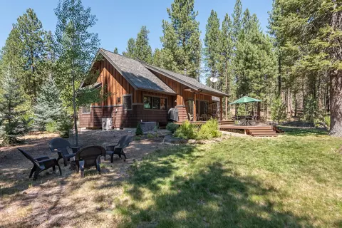 Exterior - 55190 Forest Ln, Bend, OR 97707 photo 5 of 19