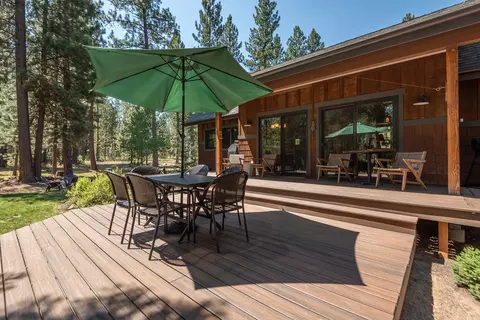 Exterior - 55190 Forest Ln, Bend, OR 97707 photo 8 of 19