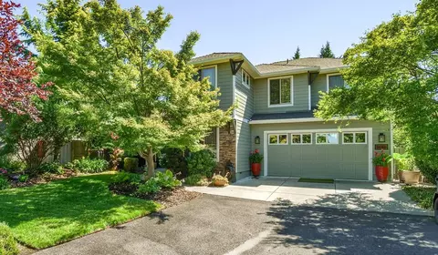3606 Calle Vista Dr, Medford, OR 97504