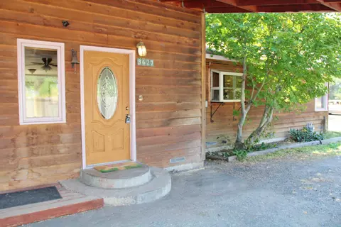 3627 Altamont Dr, Klamath Falls, OR 97603
