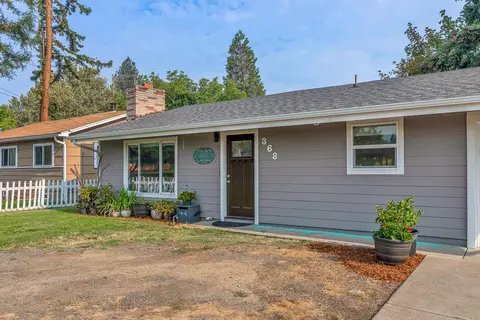 368 Stewart Ave, Medford, OR 97501