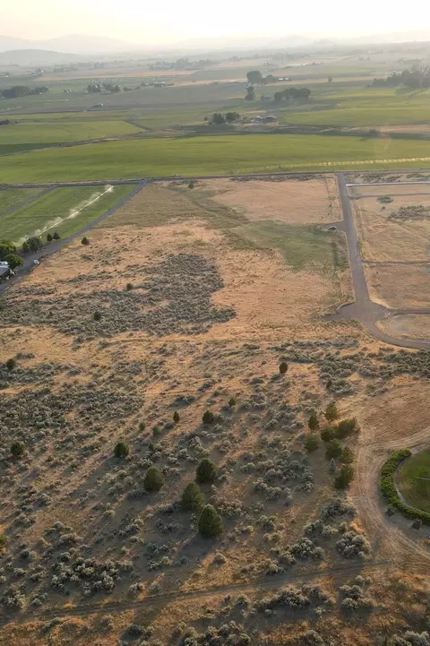 0 Herr Ct #LOT 6, Klamath Falls, OR 97603