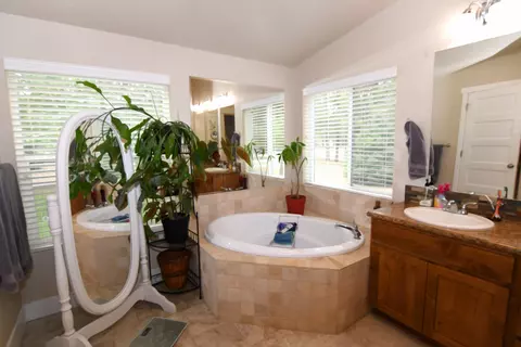 52334 Pine Forest Dr, La Pine, OR 97739 photo 21