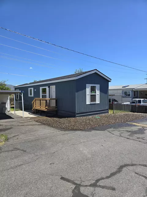 2241 Greensprings Dr #20, Klamath Falls, OR 97601