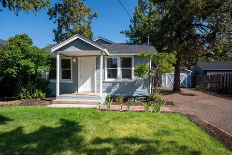 162 SW Roosevelt Ave, Bend, OR 97702