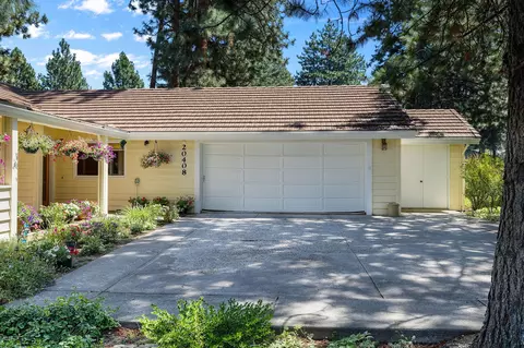 20408 Butt Riggin Rd, Bend, OR 97702 photo 28