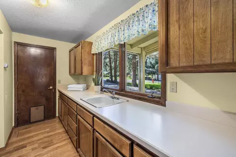 20408 Butt Riggin Rd, Bend, OR 97702 photo 11