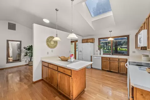 20408 Butt Riggin Rd, Bend, OR 97702 photo 6