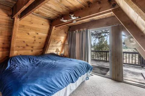 Bedroom - 67153 Harrington Loop Rd, Bend, OR 97703 photo 1 of 2