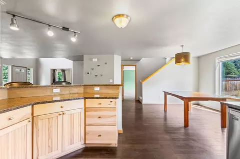 Other - 16568 Beaver Dr, Bend, OR 97707 photo 2 of 7