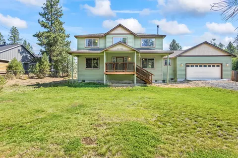 Exterior - 16568 Beaver Dr, Bend, OR 97707 photo 2 of 5