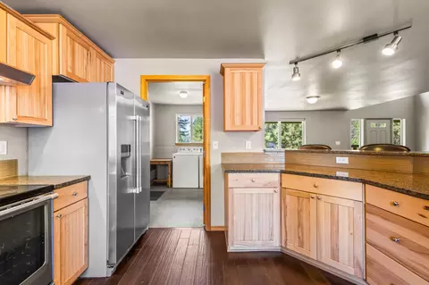 Kitchen - 16568 Beaver Dr, Bend, OR 97707 photo 3 of 3