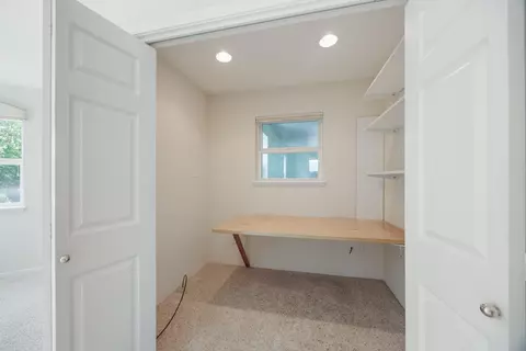 Other - 124 Walnut Pl, Phoenix, OR 97535 photo 5 of 7