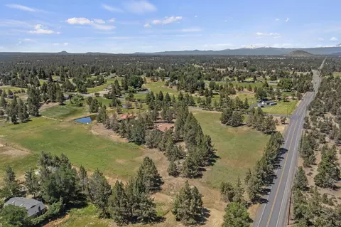 62370 Byram Rd, Bend, OR 97701