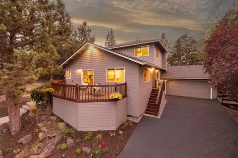 1655 NE Meerkat Ave, Bend, OR 97701