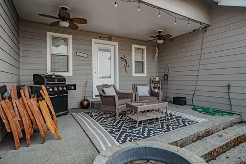 112 Greenmoor Dr, Eagle Point, OR 97524 photo 25