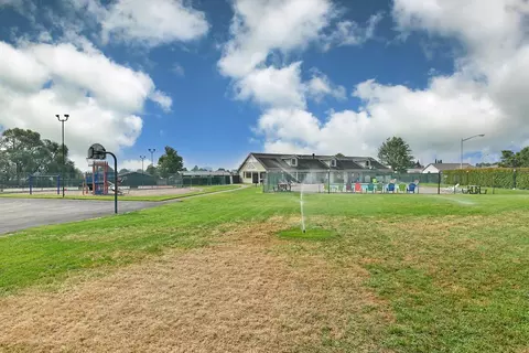 2252 Evan Way, Central Point, OR 97502 photo 7