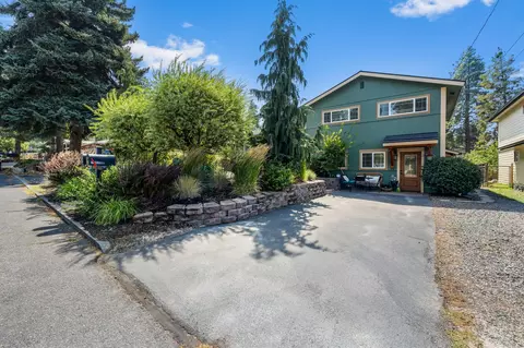 647 NE Innes Ln, Bend, OR 97701