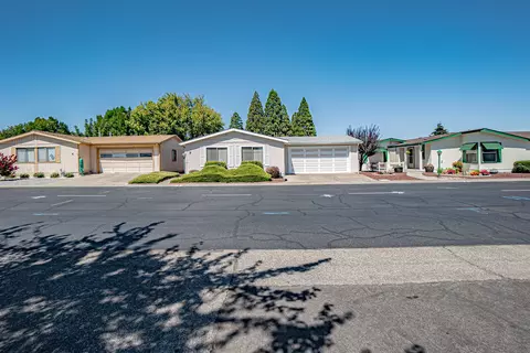 555 Freeman Rd UNIT 7, Central Point, OR 97502 photo 22