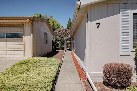 555 Freeman Rd UNIT 7, Central Point, OR 97502 photo 21