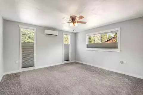 Bedroom - 52587 Doe Ln, La Pine, OR 97739 photo 1 of 3
