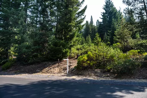 diamond peak drive LOT 9, Crescent Lake, OR 97733