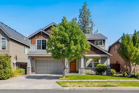 19544 Oceanspray Way, Bend, OR 97702