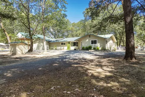 276 Boyer Rd, Grants Pass, OR 97526