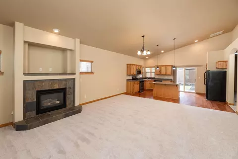 20253 Knightsbridge Pl, Bend, OR 97702 photo 7