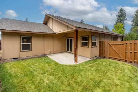 20253 Knightsbridge Pl, Bend, OR 97702 photo 6