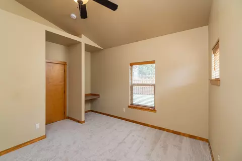 20253 Knightsbridge Pl, Bend, OR 97702 photo 17