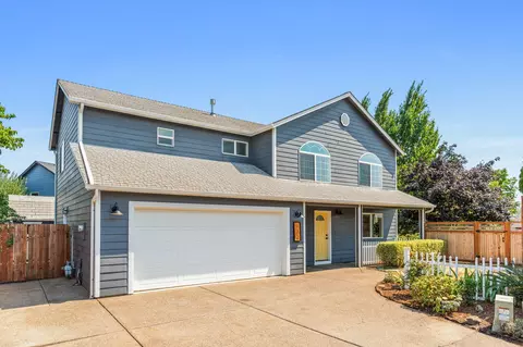 972 Whitetail Deer St NW, Salem, OR 97304